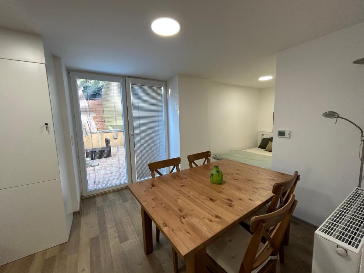 Apartmán Stromoradni 17 Břeclav Exteriér fotografie